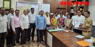 सुमनताई मामुलकर यांना न्याय मिळवून देण्यासाठी आदर्श संस्थेचे कर्मचारी पोहोचले जिल्हाधिकारी, पोलीस अधीक्षक कार्यालयात