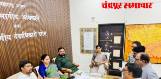 वरोरा येथील एकोना कोळसा खाणीतील तीव्र ब्लास्टिंग थांबवा; खासदार प्रतिभा धानोरकर* *उपविभागीय अधिकारी कार्यालयात तातडीने संयुक्त बैठक संपन्न; १५ दिवस वेकोलि अधिकारी पॅरामीटर लावून तपासणी करणार*