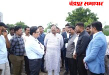 रुग्णांच्या सूचनांतून चंद्रपूरचे पंडित दीनदयाल कॅन्सर हॉस्पिटल अधिक रुग्णाभिमुख करूया – आ. सुधीर मुनगंटीवार कॅन्सर रुग्णांच्या हस्ते सूचनापेटीचे उद्घाटन; रुग्णांच्या समस्या, सूचना आणि अपेक्षा थेट प्रशासनापर्यंत पोहोचणार रुग्णांना उपचारांसोबत आपुलकी, विश्वास आणि नव्या आशेचा आधार मिळावा, यासाठी रुग्णालय अधिक संवेदनशील व रुग्णाभिमुख करण्यावर आ.मुनगंटीवार यांचा भर